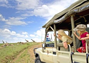 10 DAY LUXURY FAMILY SAFARI AND ZANZIBAR